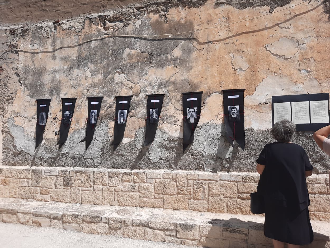 Αυτή η εικόνα δεν έχει ιδιότητα alt. Το όνομα του αρχείου είναι ΚΑ4-8.jpg